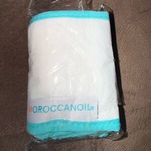 NEW Moroccanoil Spa Headband Velcro Closure